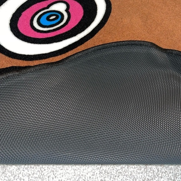 Kanye Classic Graduation Bear Rug - Picture 4 of 5